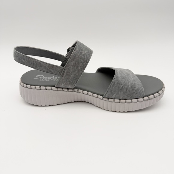 Skechers Wilshire BLVD Illusion of Love Foam Wedge Slingback Sandal Gray 11 NEW - Picture 11 of 16